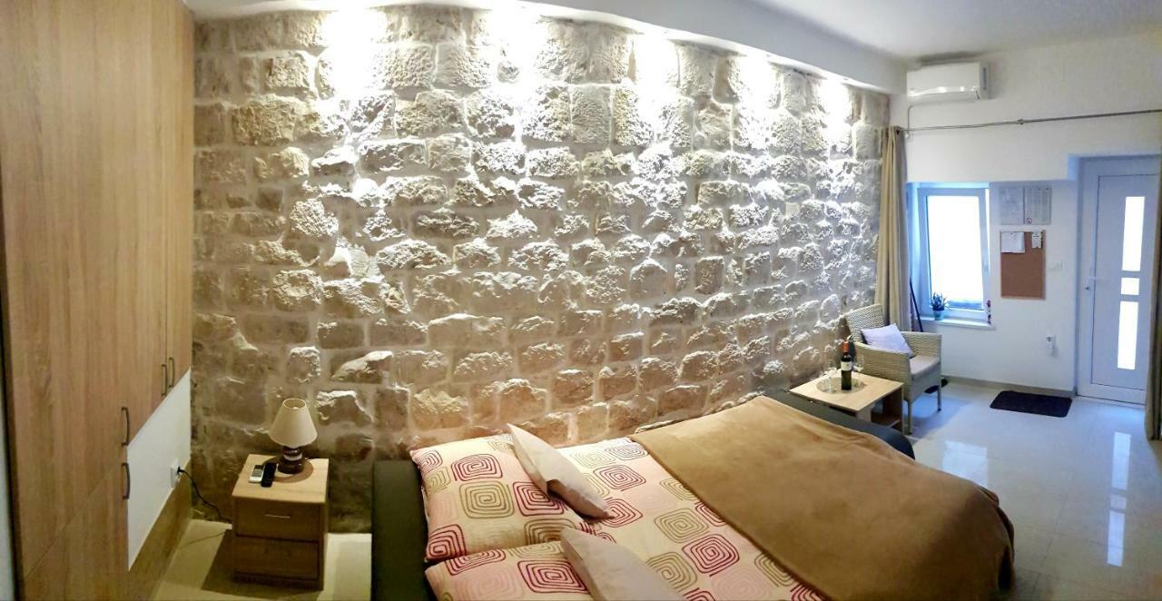 Studio Apartment Legcevic Kastela Ngoại thất bức ảnh