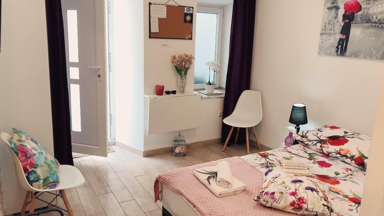 Studio Apartment Legcevic Kastela Ngoại thất bức ảnh