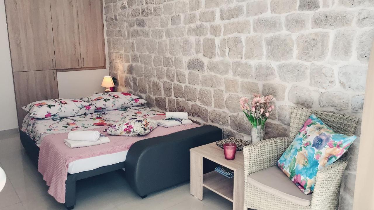 Studio Apartment Legcevic Kastela Ngoại thất bức ảnh